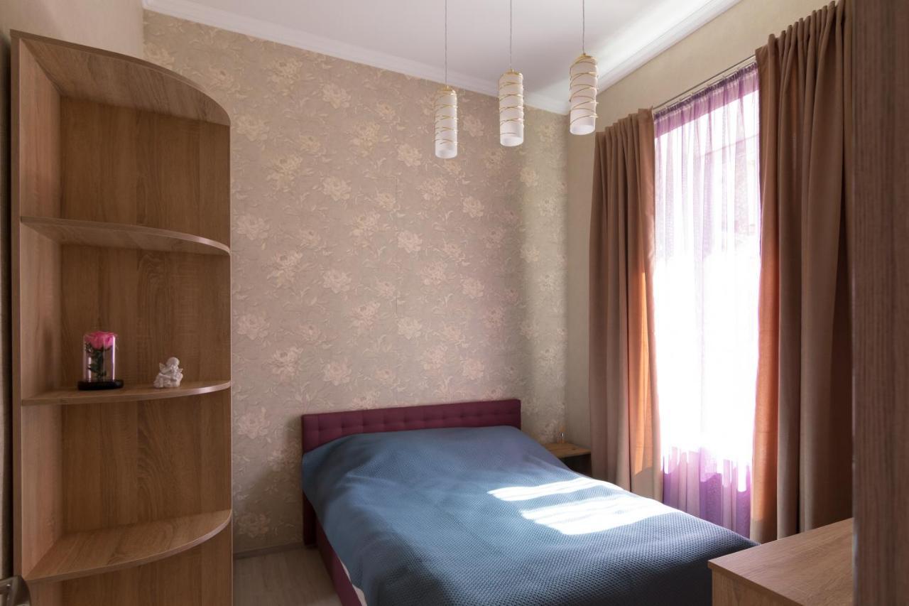 Уютная Квартира С Отдельной Спальней На Успенской Odesa Exterior photo